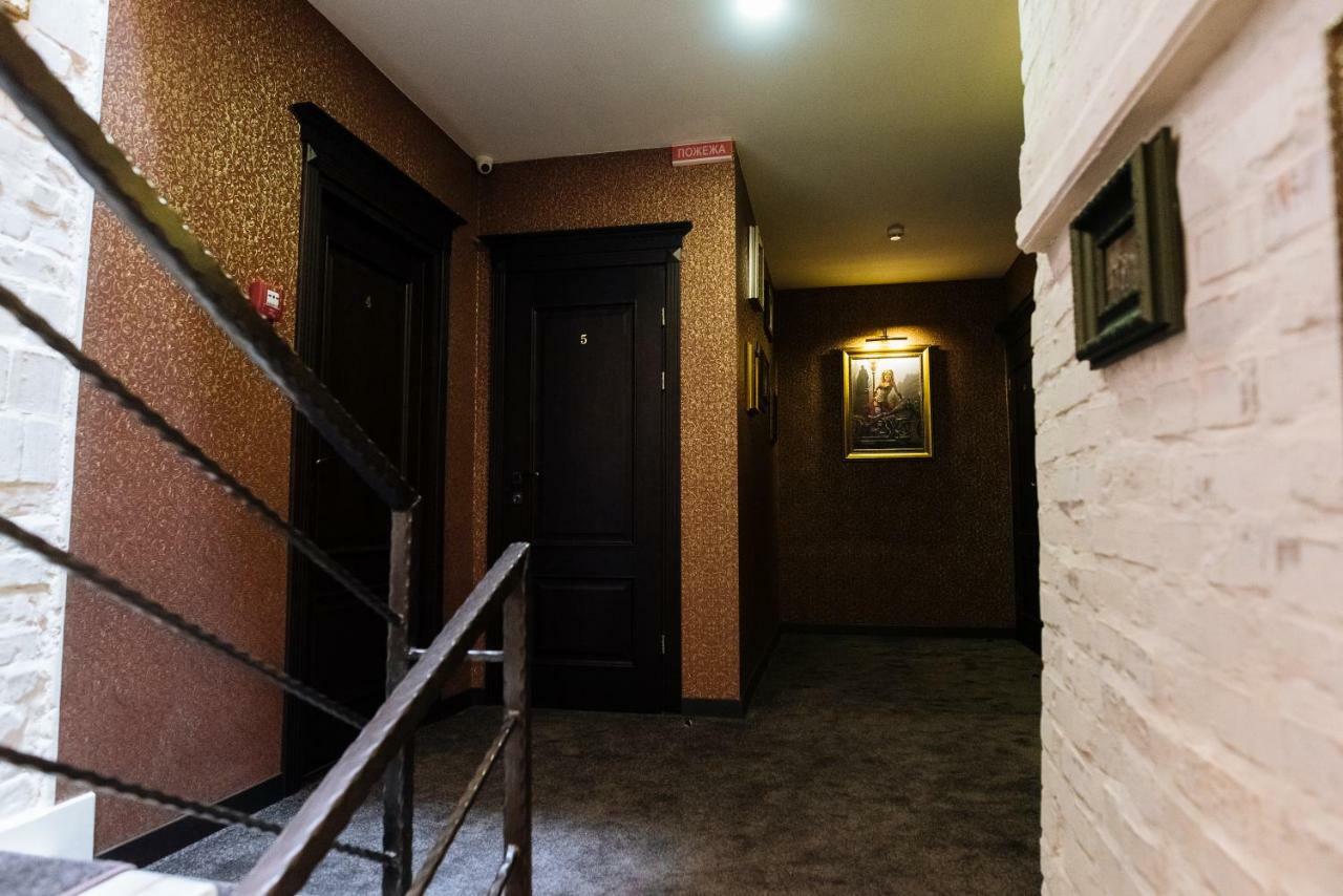 Отель Clubhouse Ивано-Франковск Экстерьер фото